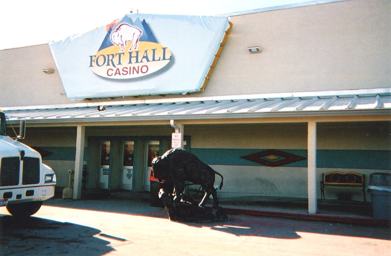 fort hall casino live games